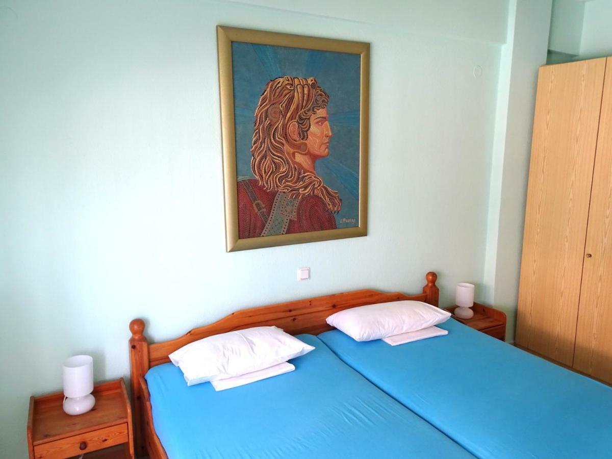 Socrates Apartments Olympic Beach Exterior photo